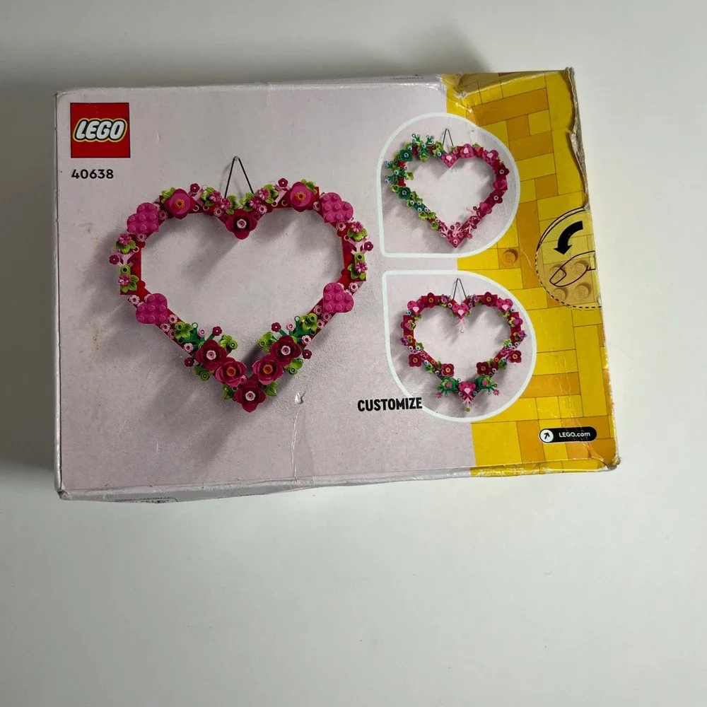 Lego Set Heart Ornament 254 Pieces‎ NIB Damage to Box 40638